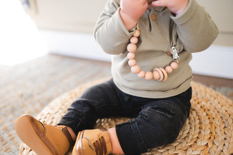 Wood & Silicone Pacifier Clips