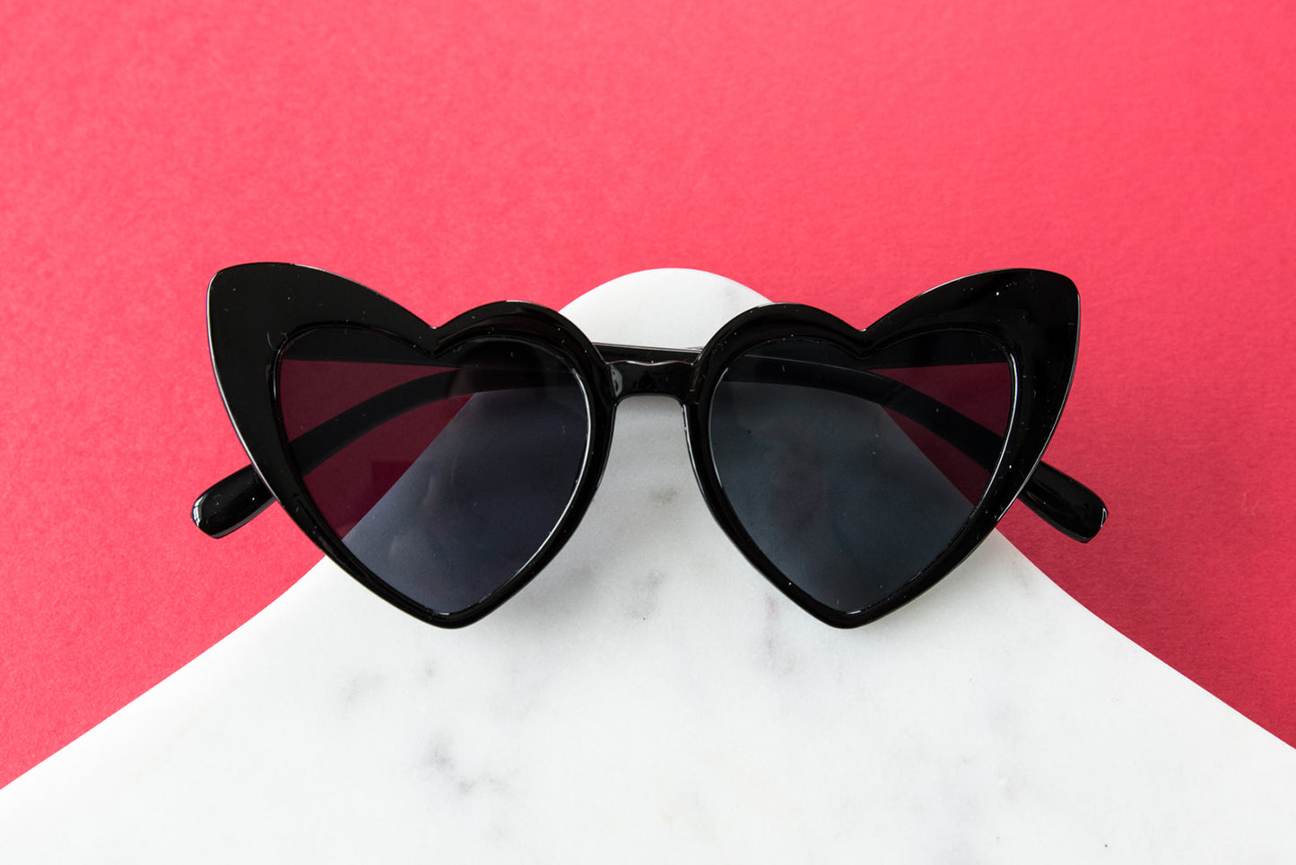 Toddler & Kid Valentines Day Heart Sunglasses - Black